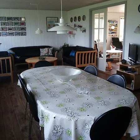 Krogsogard Holiday House