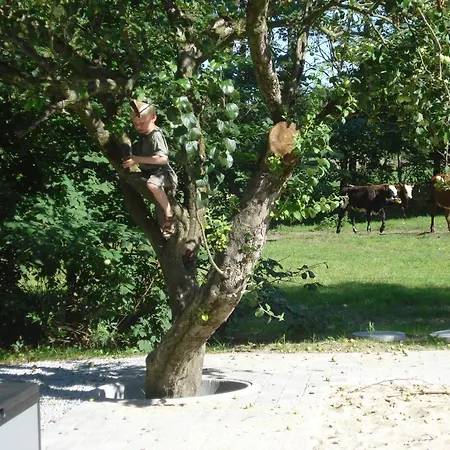Semesterbostad Krogsogard Holiday House Hjørring